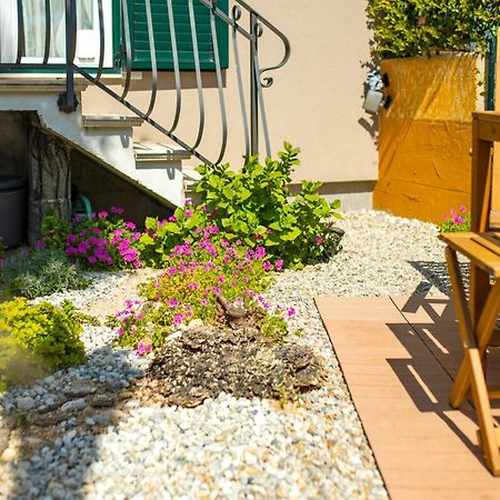 Santa Fuma Apartment Ровинь Экстерьер фото