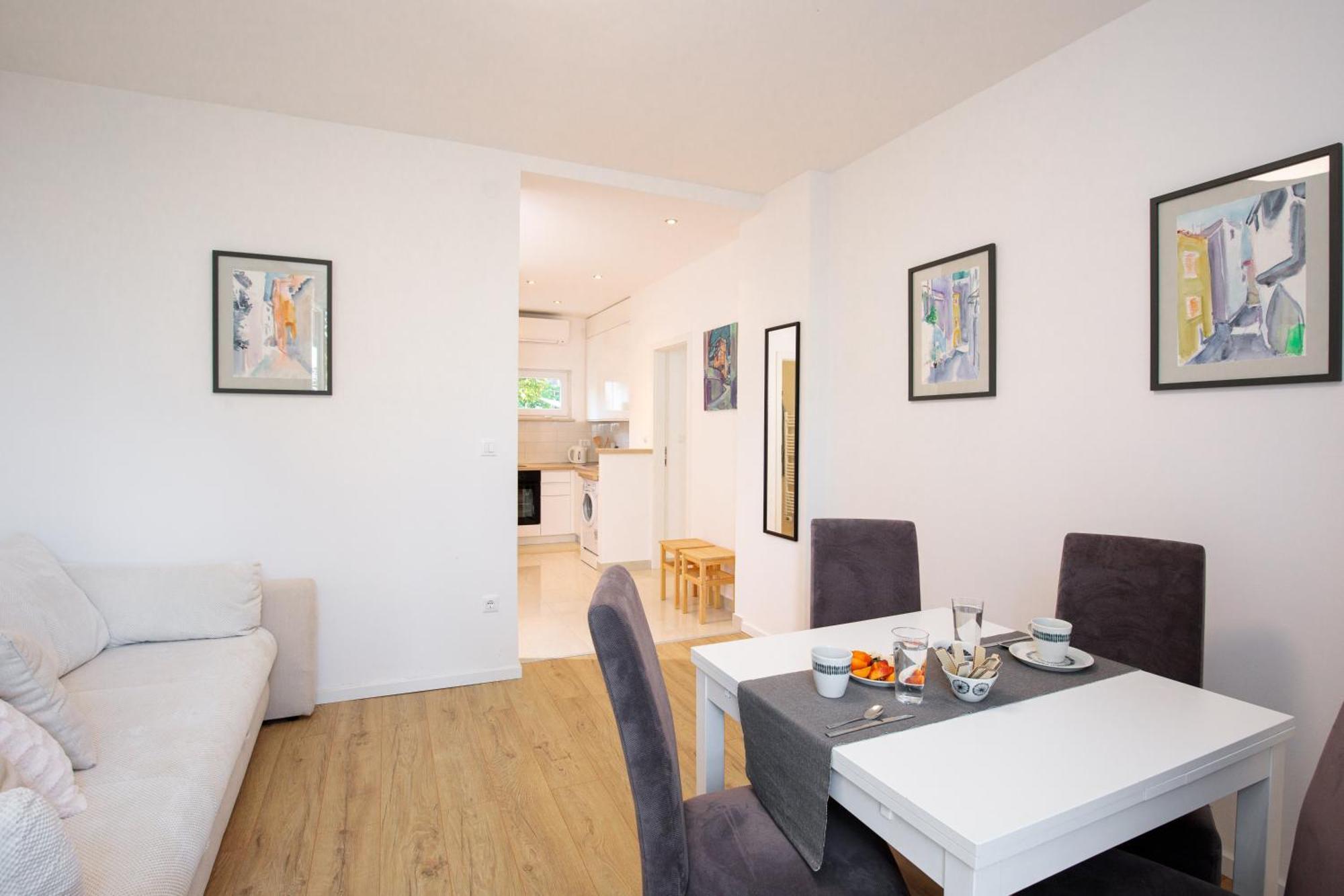 Santa Fuma Apartment Ровинь Экстерьер фото